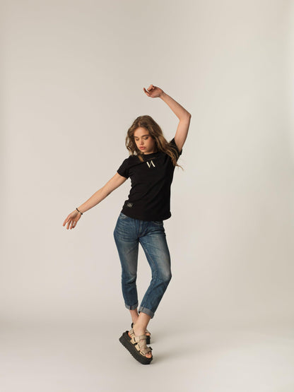 "Aquila" Women T-Shirt - Black/Sand