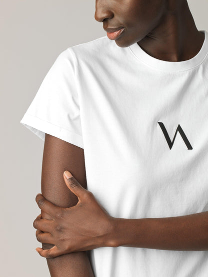 "Aquila" Women T-Shirt - White/Black