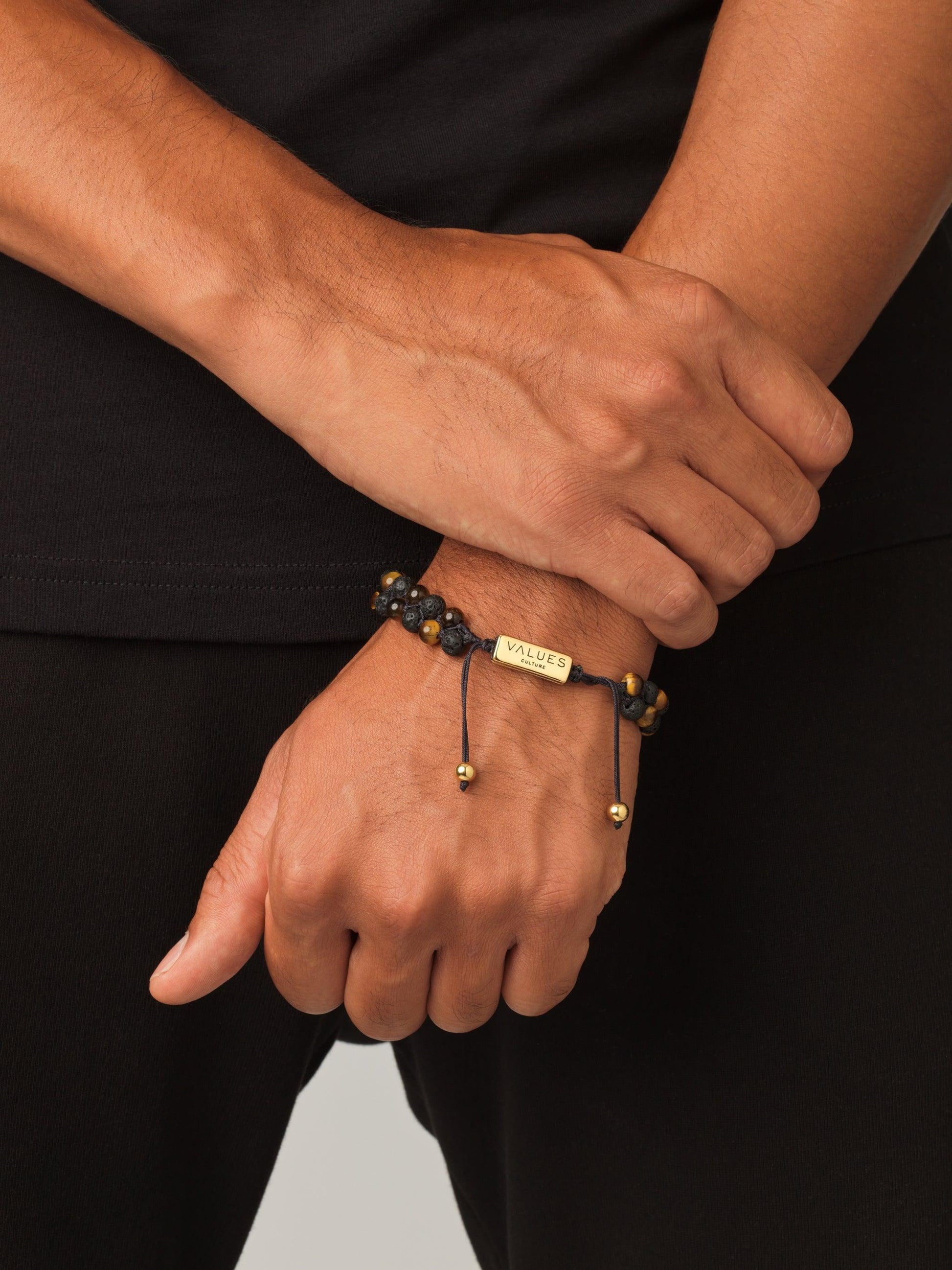 5 Reasons Why You Should Wear a Beaded Bracelet – Nialaya
